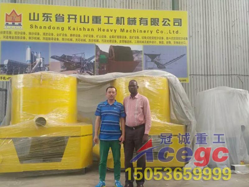 非洲貝寧客戶來公司考察訂購(gòu)選金設(shè)備